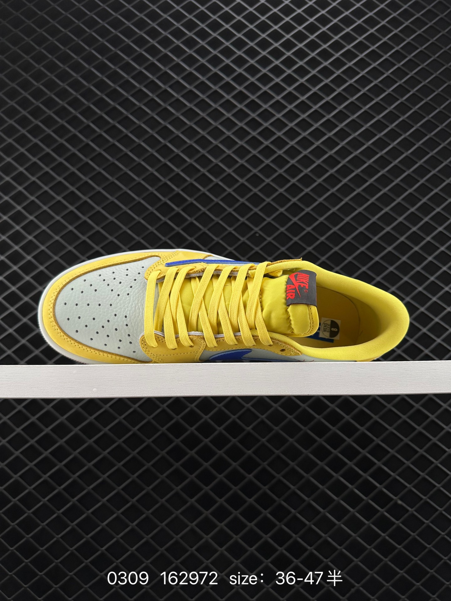 Travis Scott x Air Jordan 1 Low 